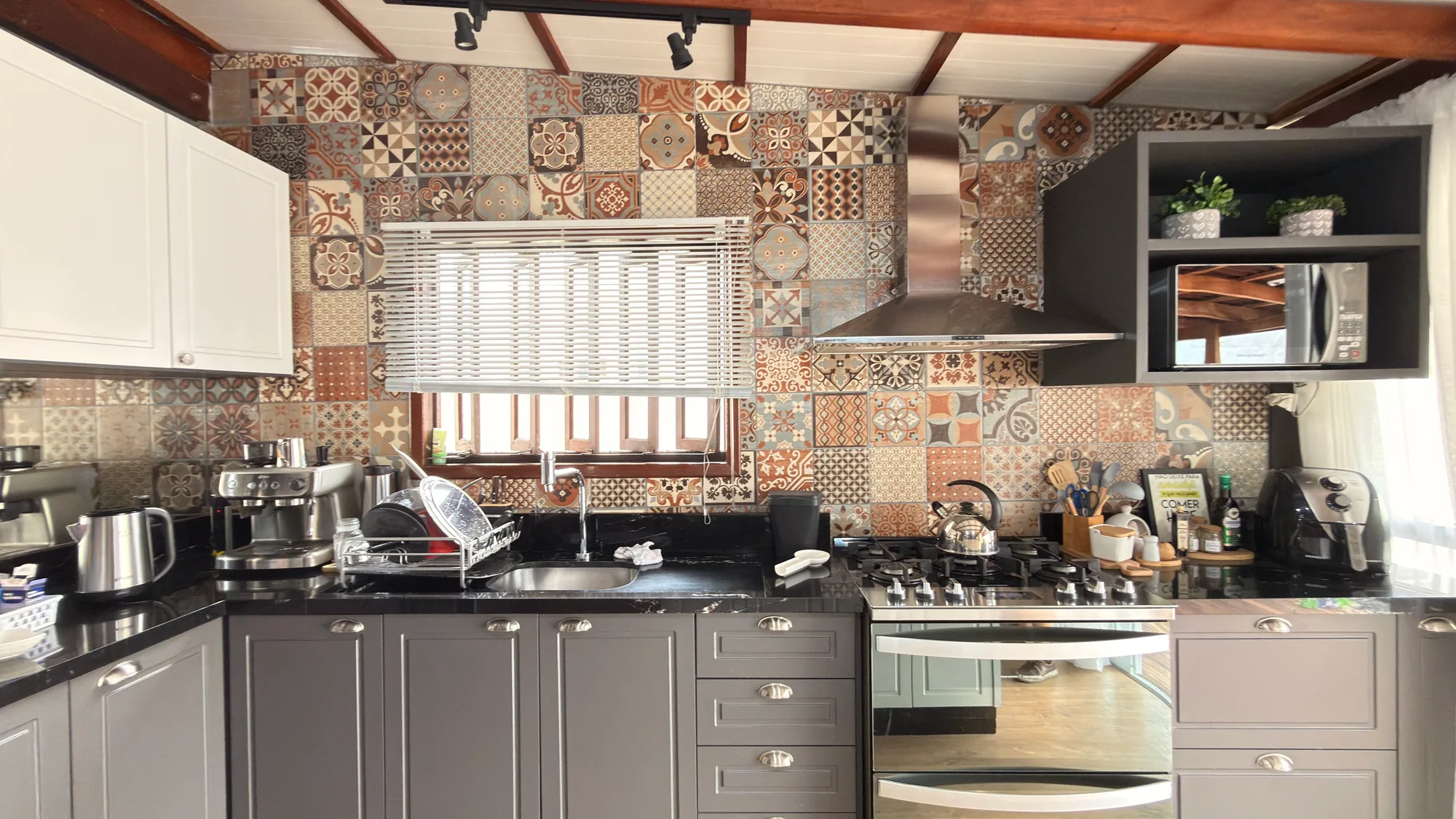 Casa no Itaum · cozinha detalhe