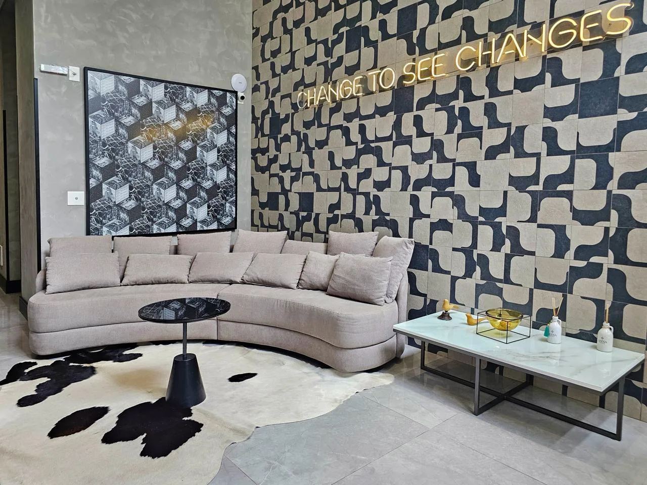 Morse 282 · lounge