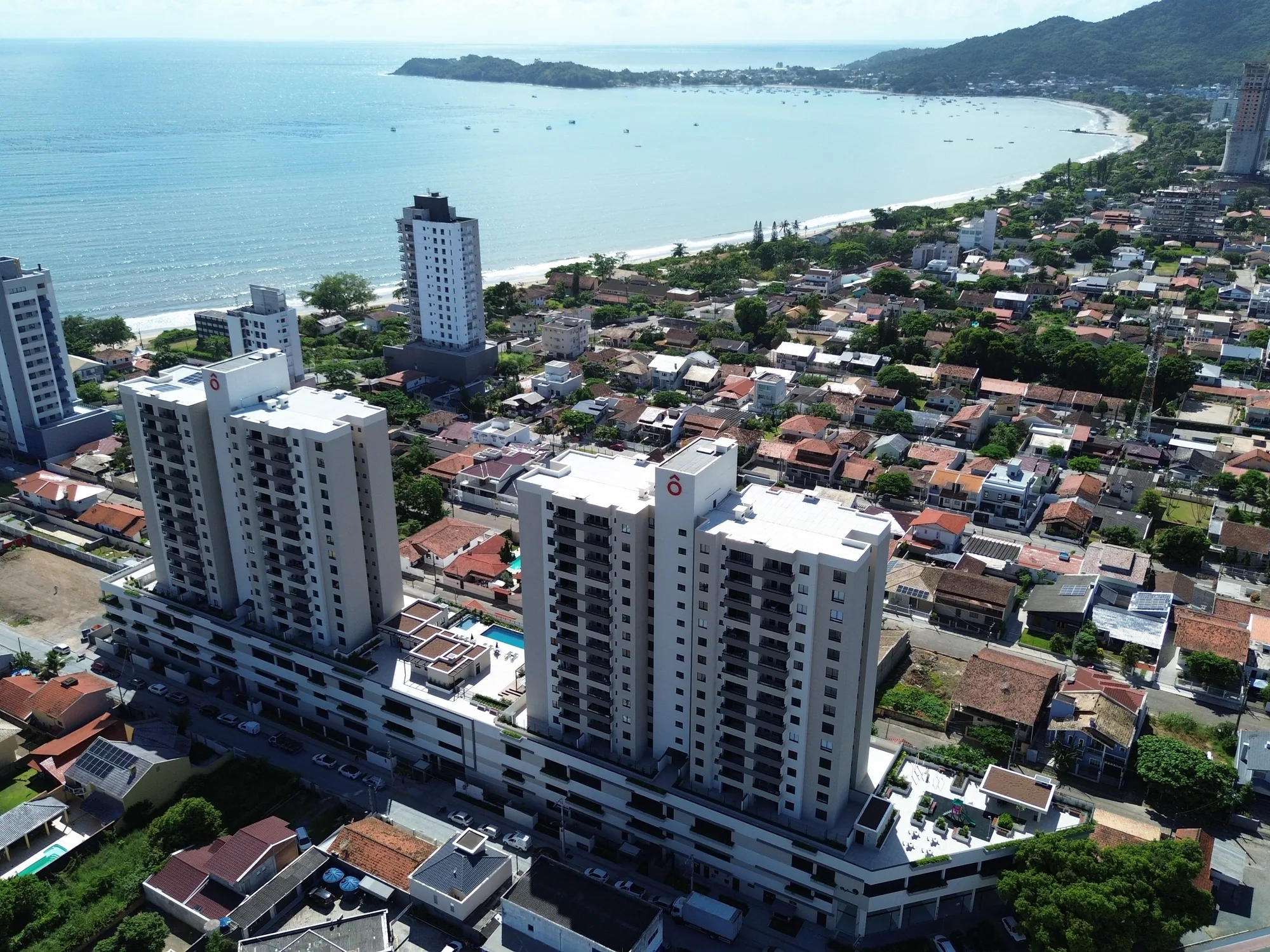 Skyline · aérea mar
