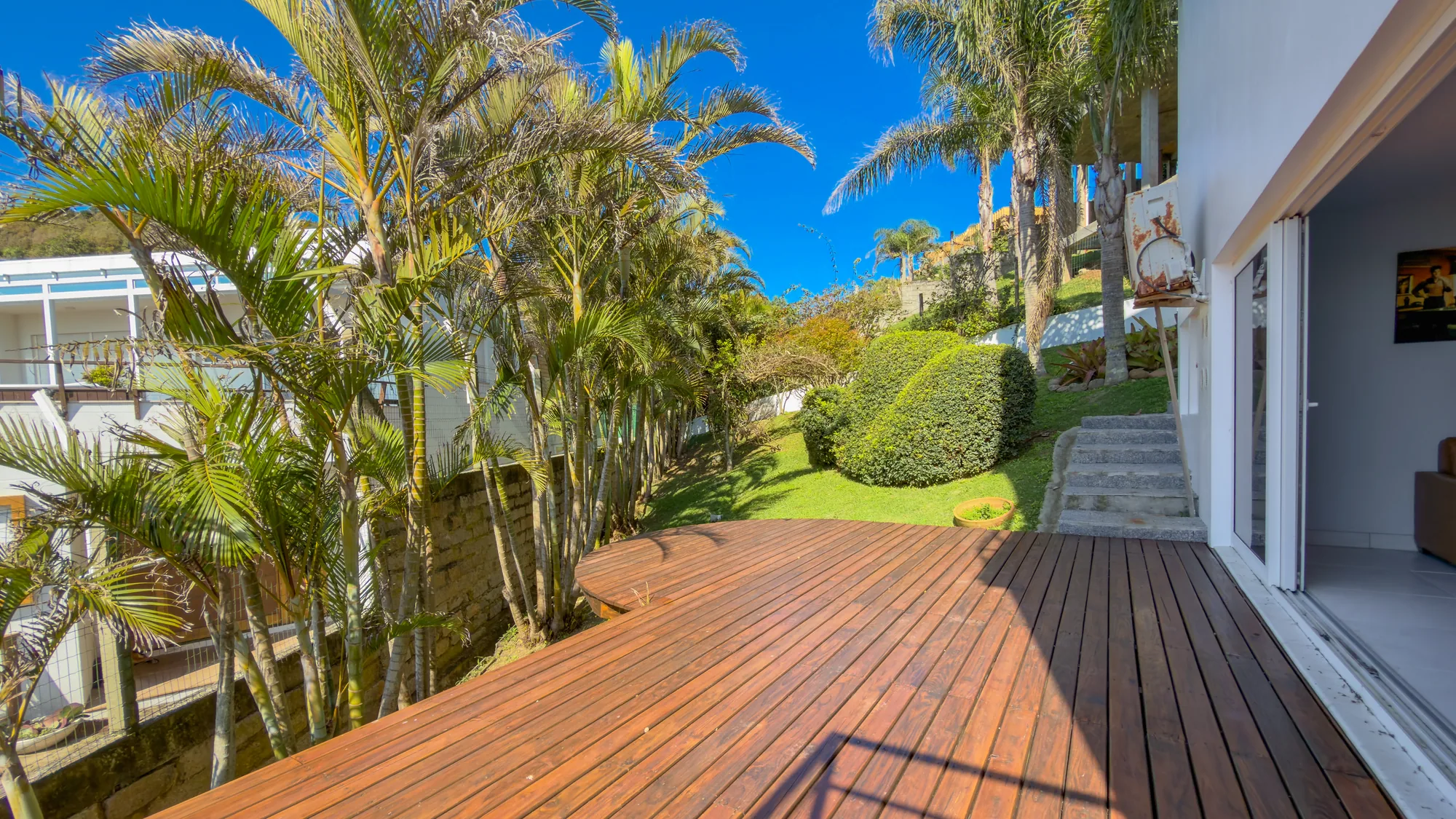 Casa Branca Brisa · deck jardim