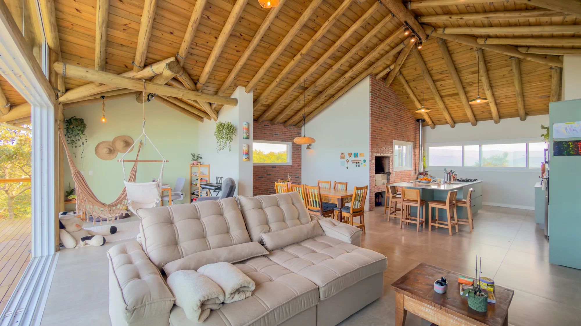 Casa Bali Lagoa-Mar · living integrado